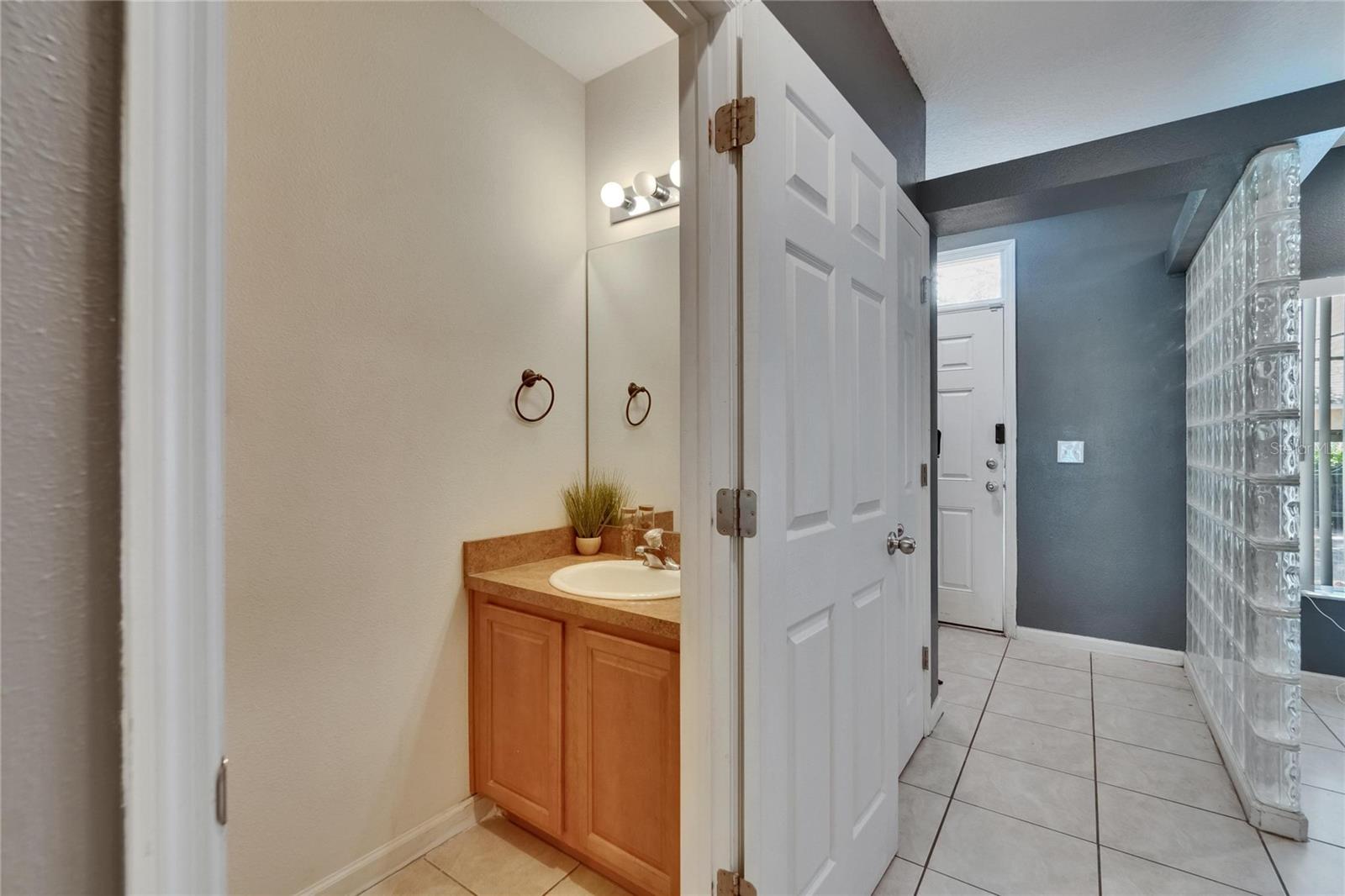 5864 NATURE TERRACE CV, TAMPA, FL, 33617