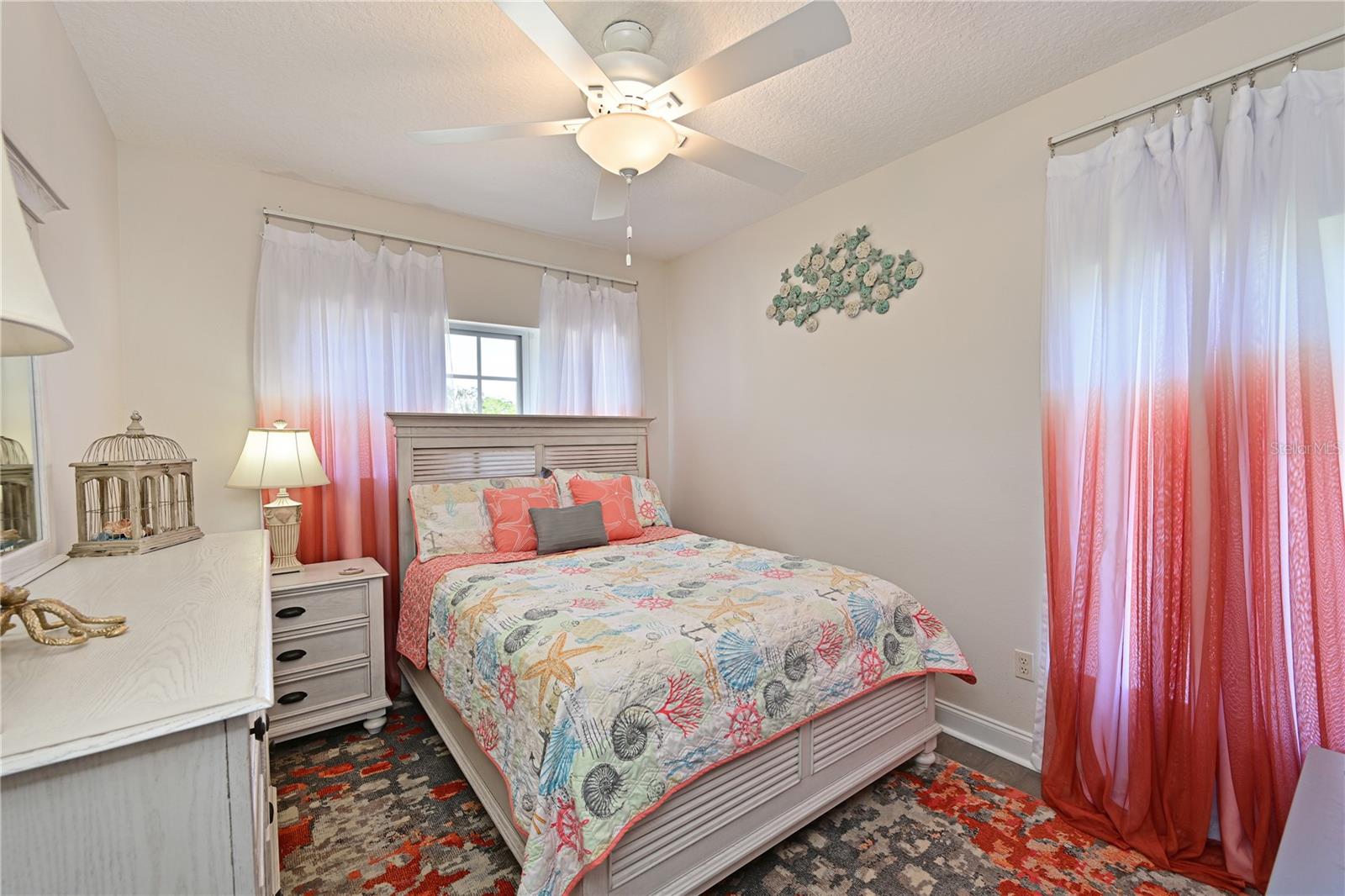 211 DAHLIA CT, BRADENTON, FL, 34212