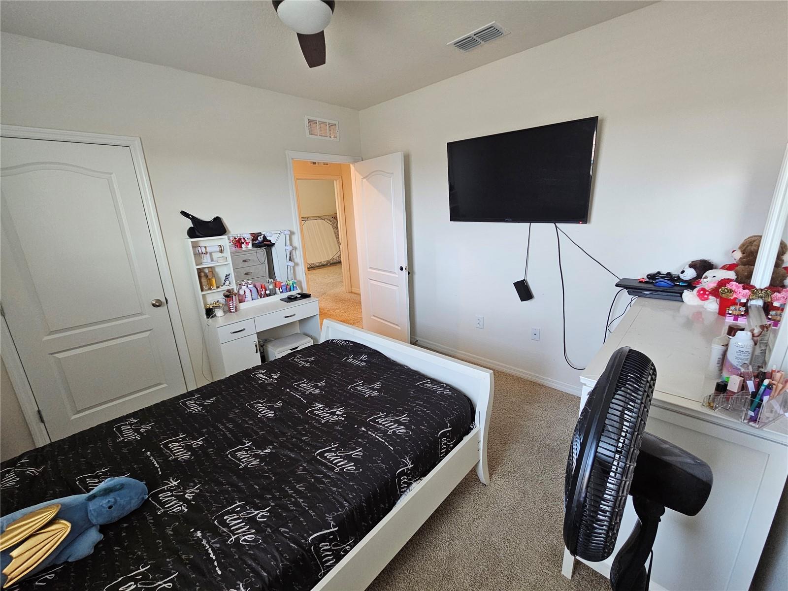 1204 BERRY LN, DAVENPORT, FL, 33837