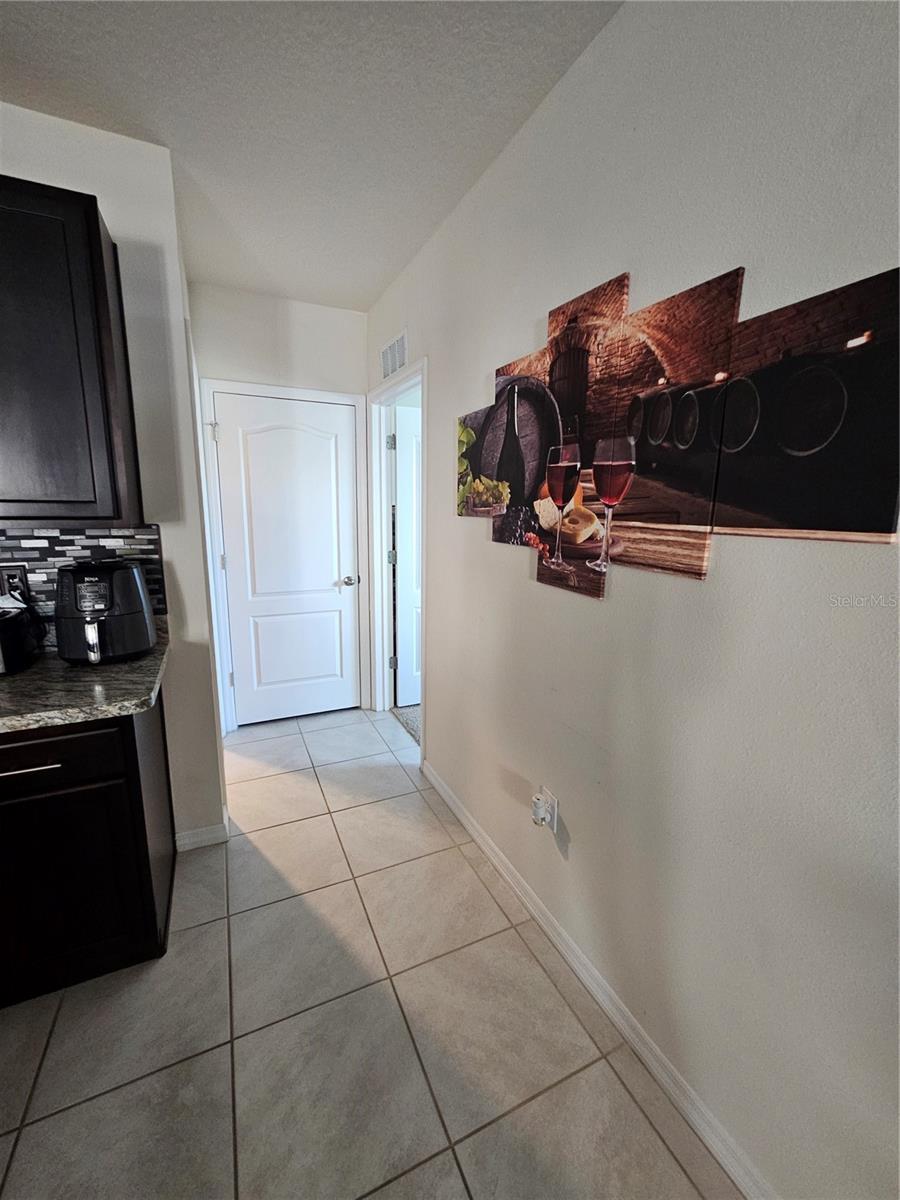 1204 BERRY LN, DAVENPORT, FL, 33837