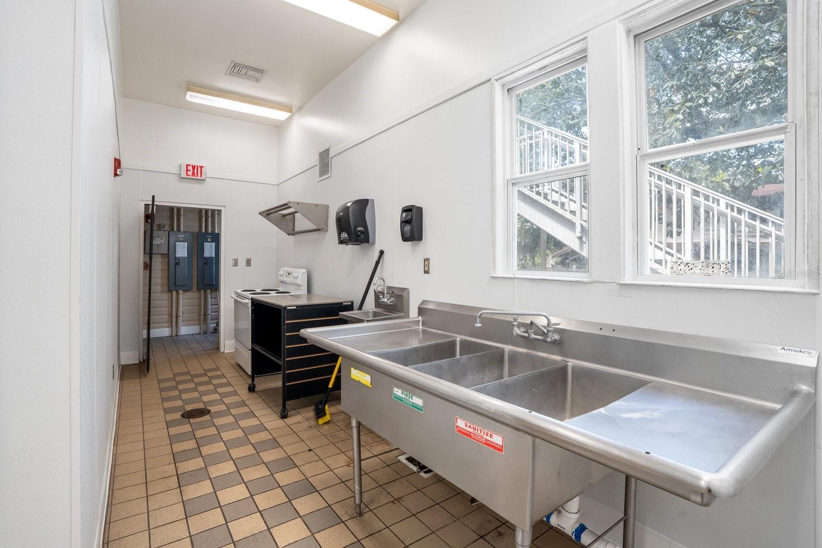 14603 MAIN ST, ALACHUA, FL, 32615