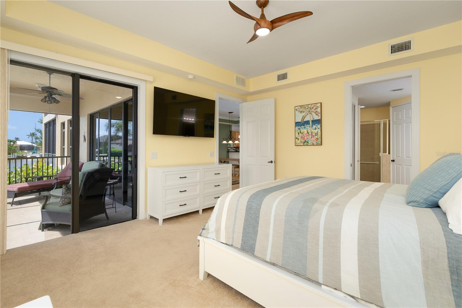 3334 PURPLE MARTIN DR #214, PUNTA GORDA, FL, 33950