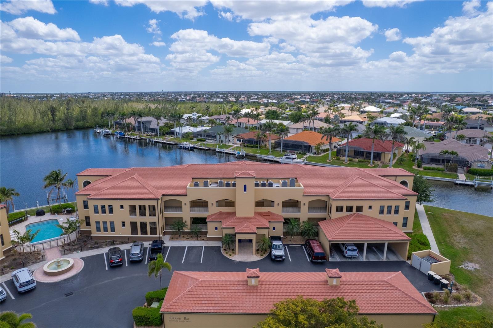 3334 PURPLE MARTIN DR #214, PUNTA GORDA, FL, 33950