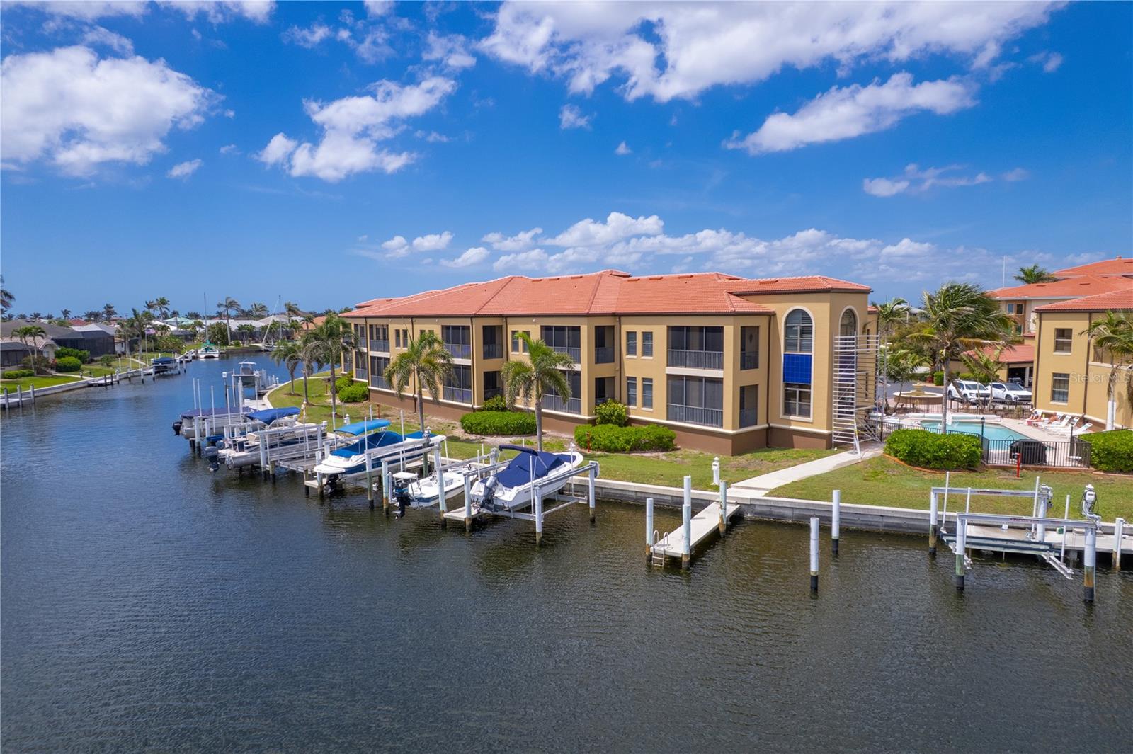 3334 PURPLE MARTIN DR #214, PUNTA GORDA, FL, 33950
