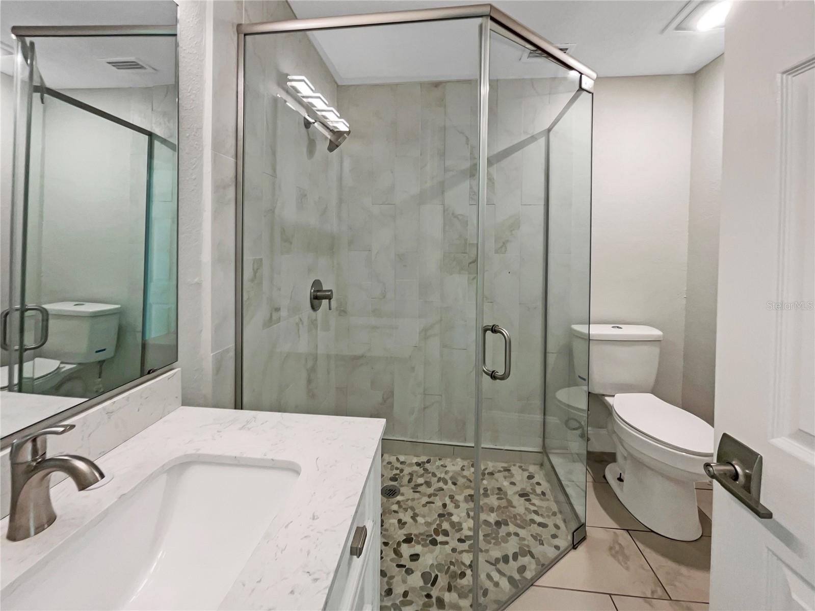 370 E WALDO ST, GROVELAND, FL, 34736