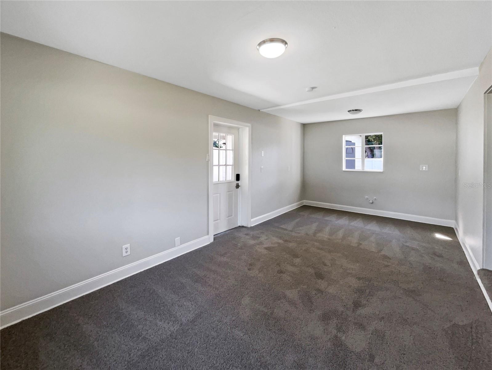 370 E WALDO ST, GROVELAND, FL, 34736