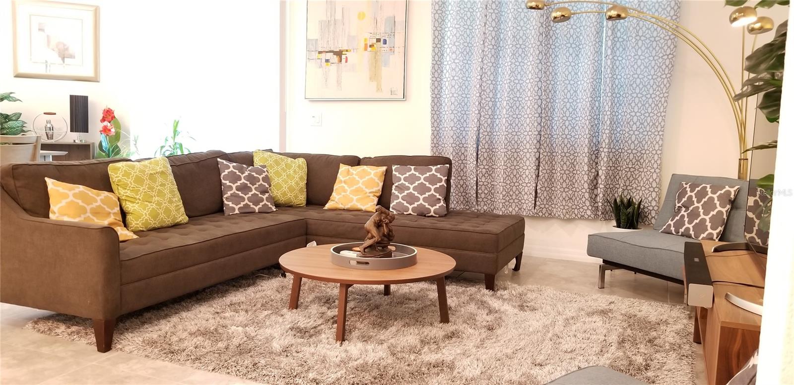 753 GRAND HILLTOP DR, APOPKA, FL, 32703