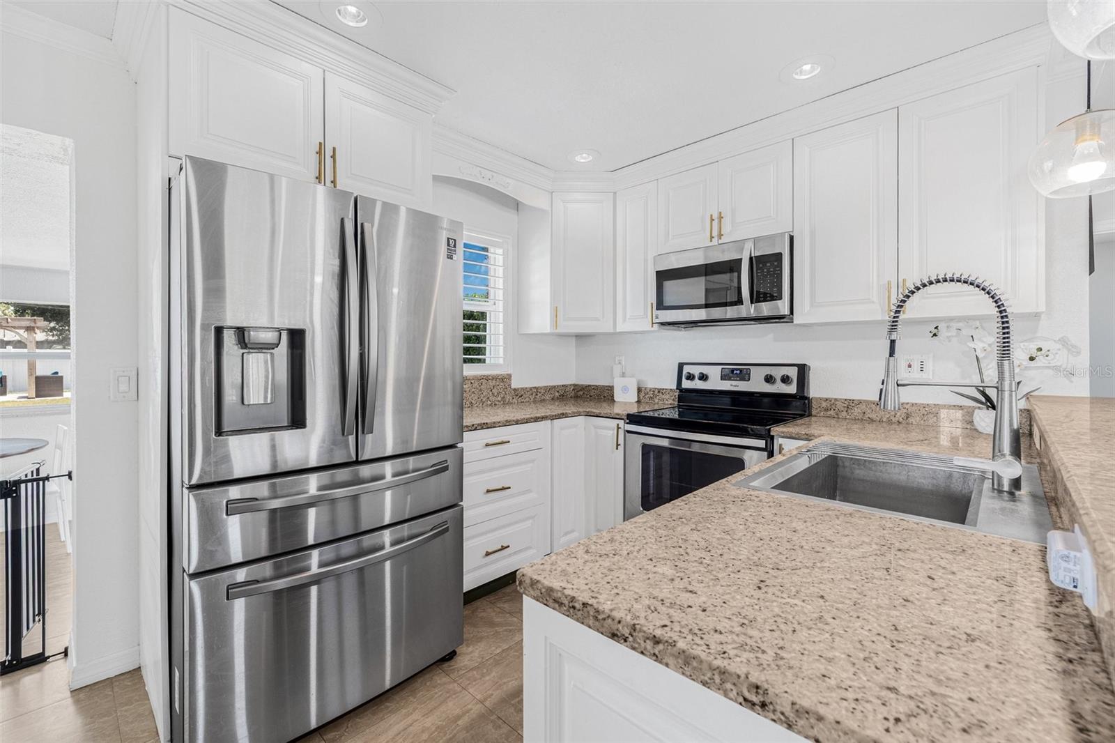 5740 67TH AVE N, PINELLAS PARK, FL, 33781