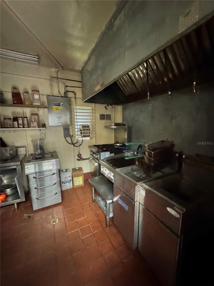 3415 E COUNTY ROAD 542, LAKELAND, FL, 33801