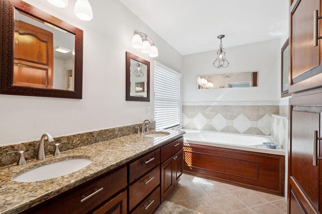 10209 NW 209TH LN, ALACHUA, FL, 32615