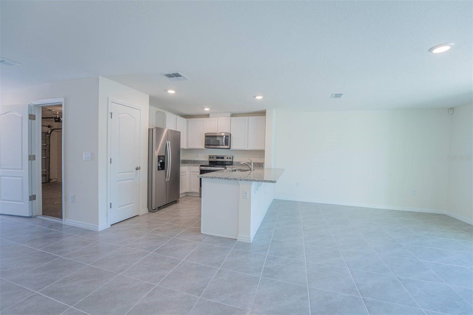 654 MOSCATO DR., HOLLY HILL, FL, 32117