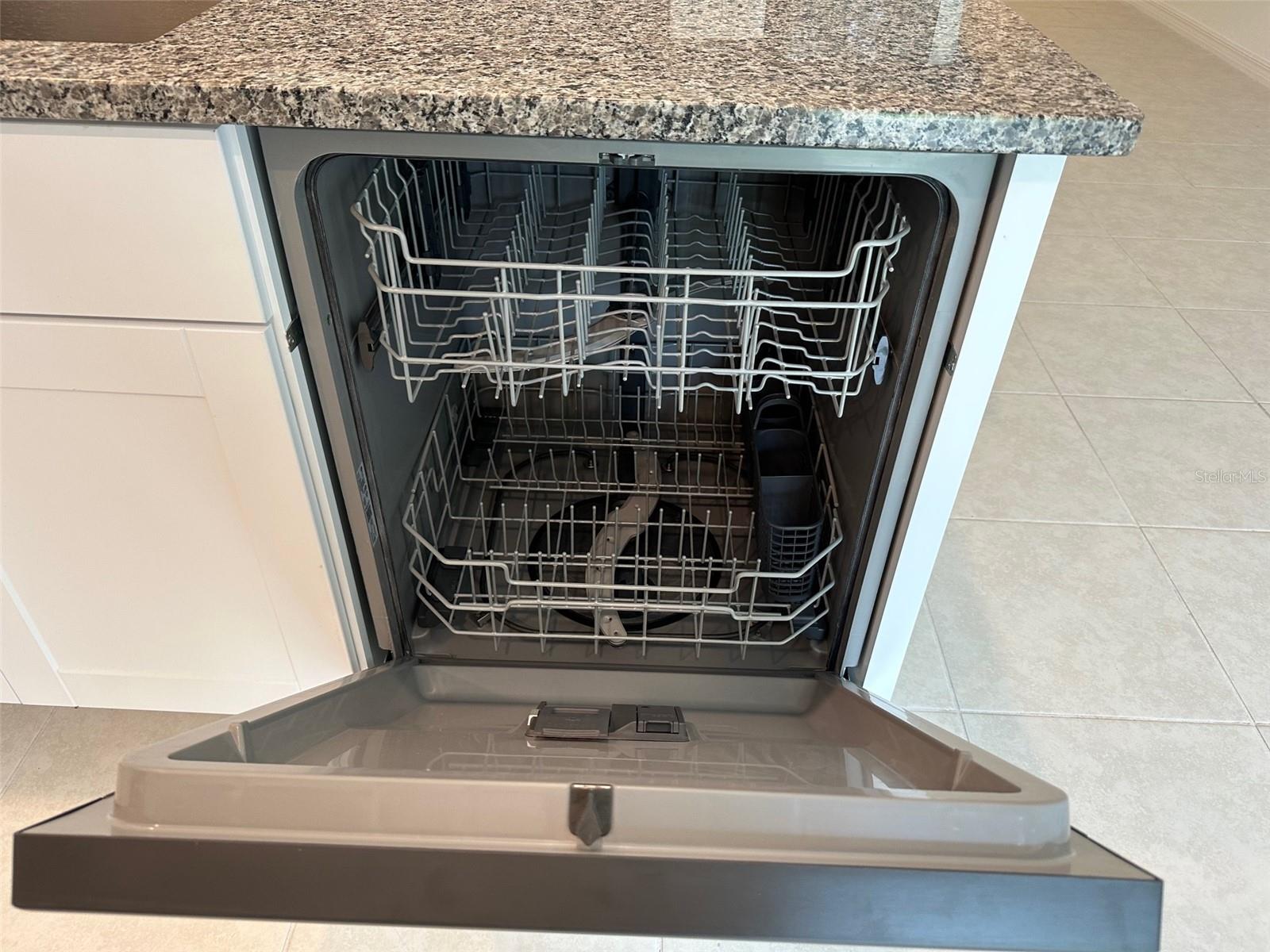 17596 NECTAR FLUME DR, LAND O LAKES, FL, 34638