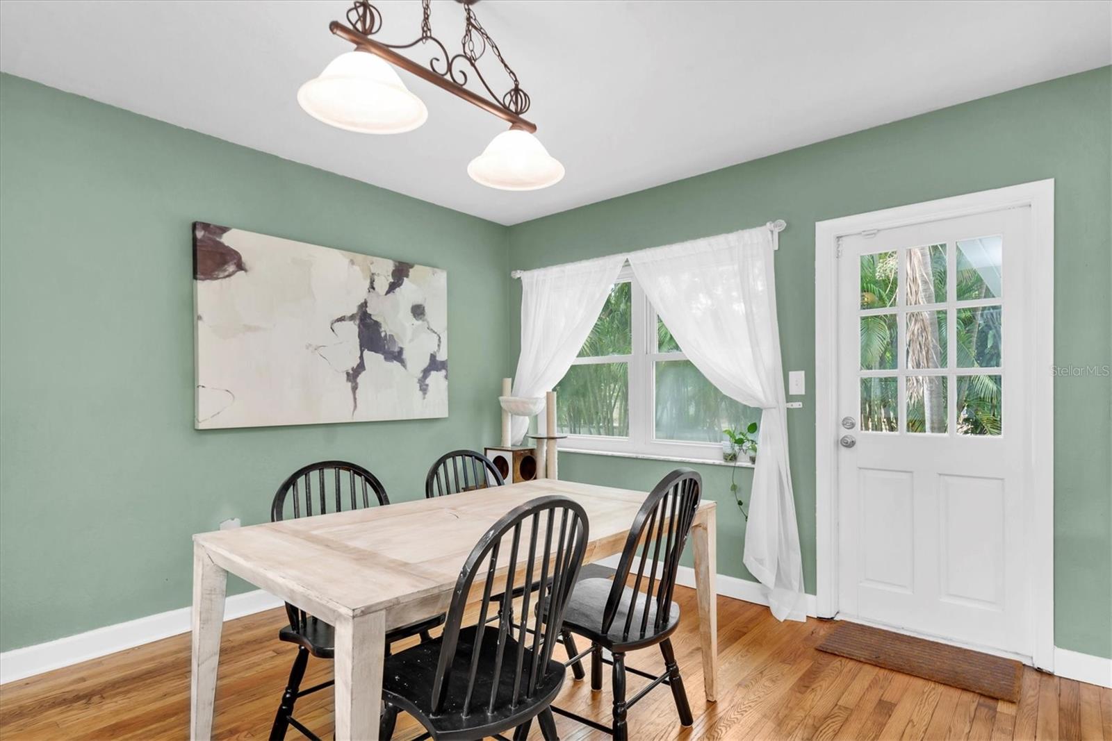 1736 23RD AVE N, ST PETERSBURG, FL, 33710