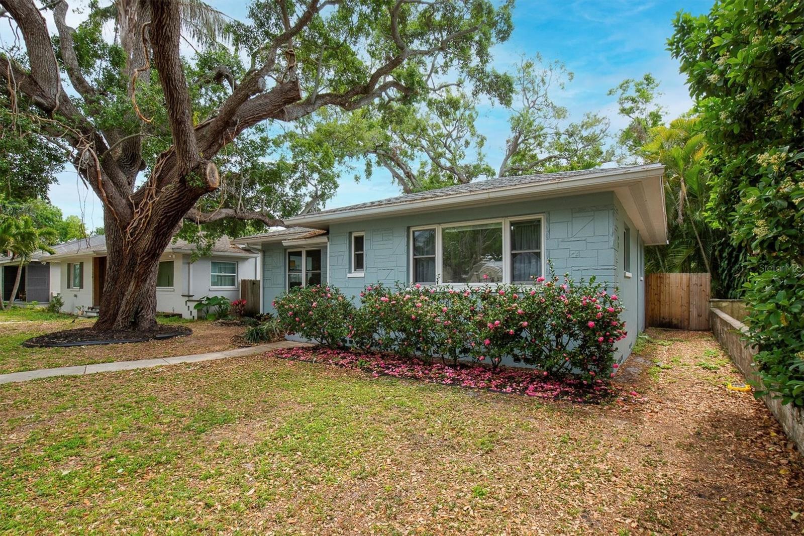 1736 23RD AVE N, ST PETERSBURG, FL, 33710