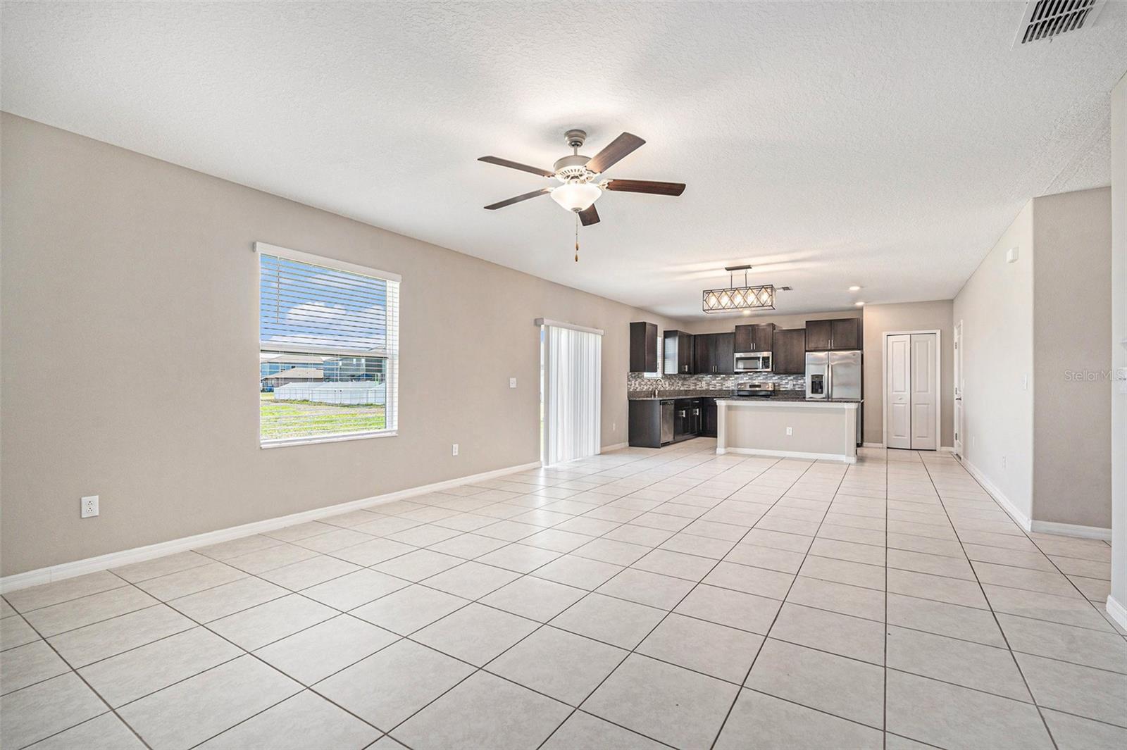 13129 GREAT PLAINS DR, RIVERVIEW, FL, 33579