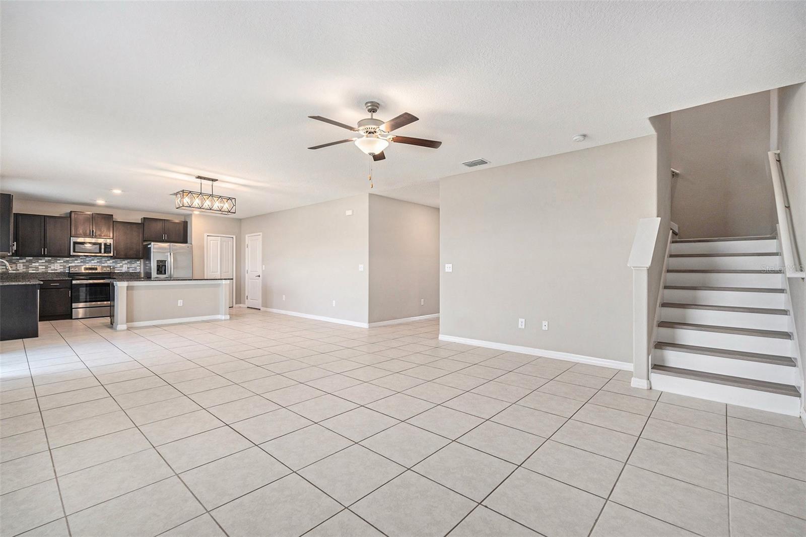 13129 GREAT PLAINS DR, RIVERVIEW, FL, 33579