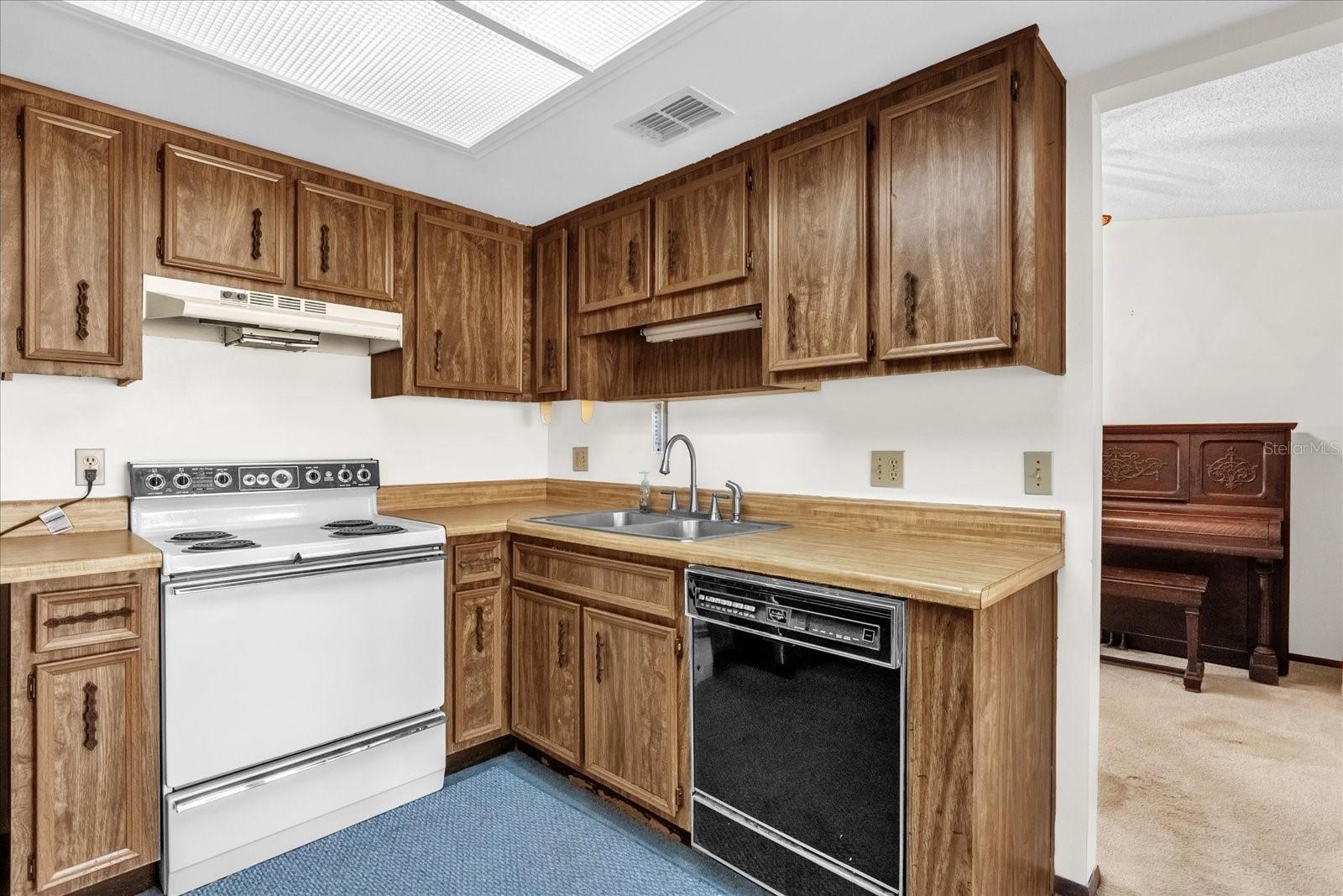 3218 CIMARRON DR, ORLANDO, FL, 32829