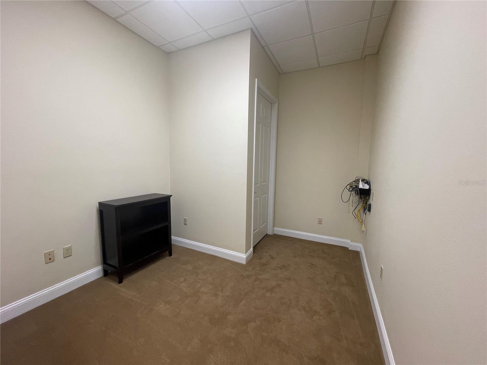 220 W MAIN ST, TAVARES, FL, 32778