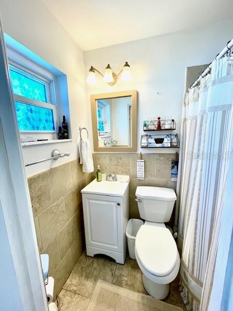 10633 LAKE VISTA DR, SEMINOLE, FL, 33772