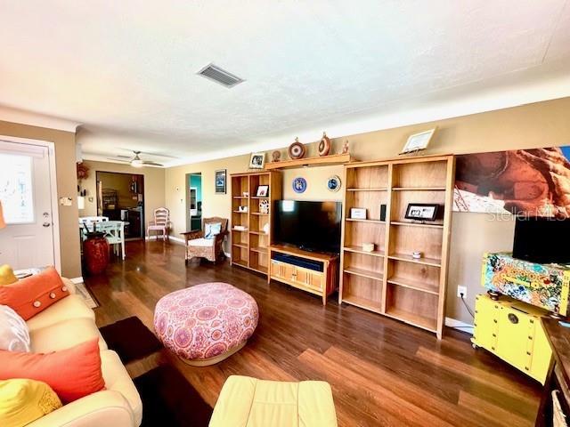 10633 LAKE VISTA DR, SEMINOLE, FL, 33772