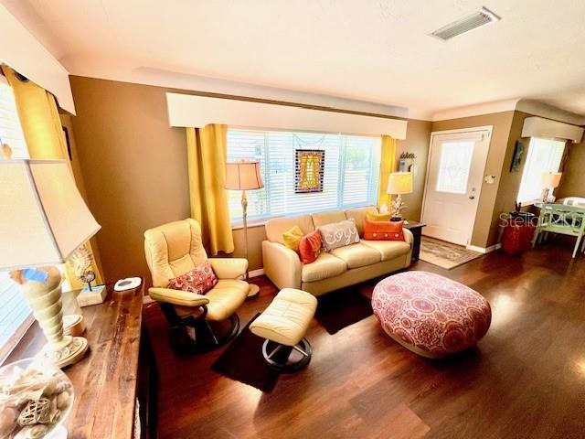 10633 LAKE VISTA DR, SEMINOLE, FL, 33772