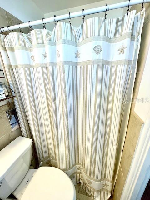 10633 LAKE VISTA DR, SEMINOLE, FL, 33772