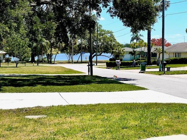 10633 LAKE VISTA DR, SEMINOLE, FL, 33772