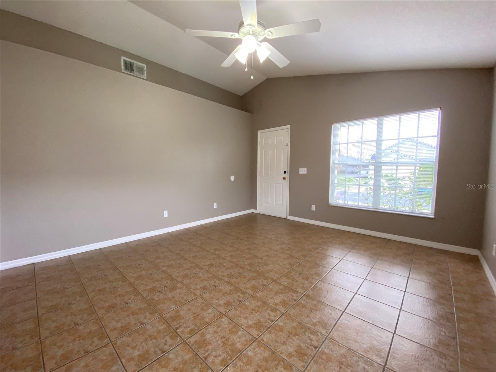 9675 HOLLYHILL DR, ORLANDO, FL, 32824