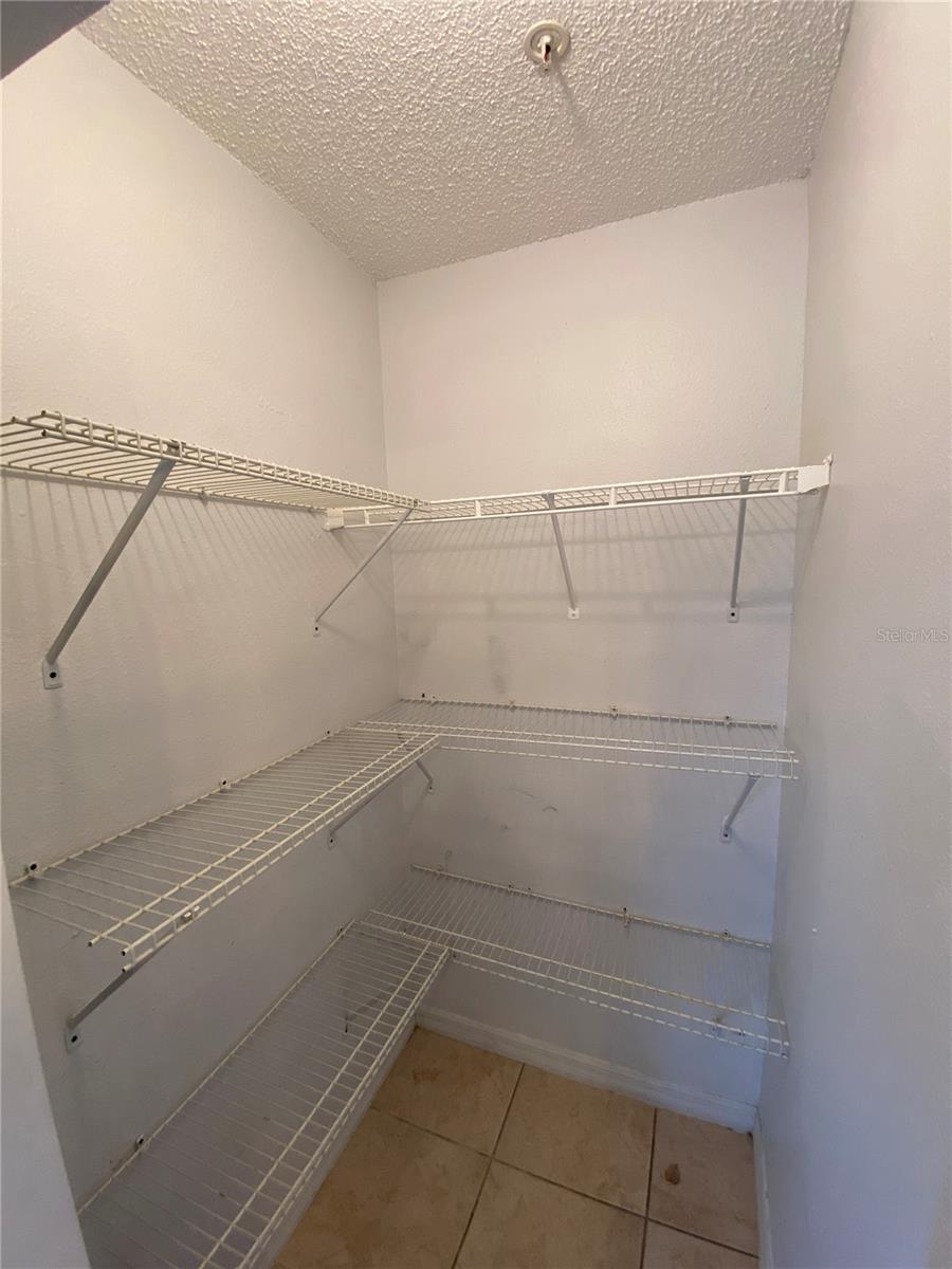 9675 HOLLYHILL DR, ORLANDO, FL, 32824