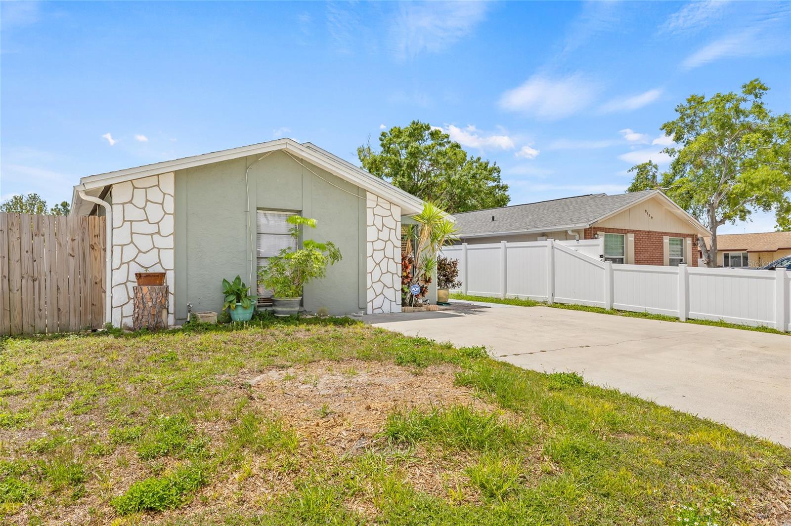 9112 SUFFIELD CT, TAMPA, FL, 33615