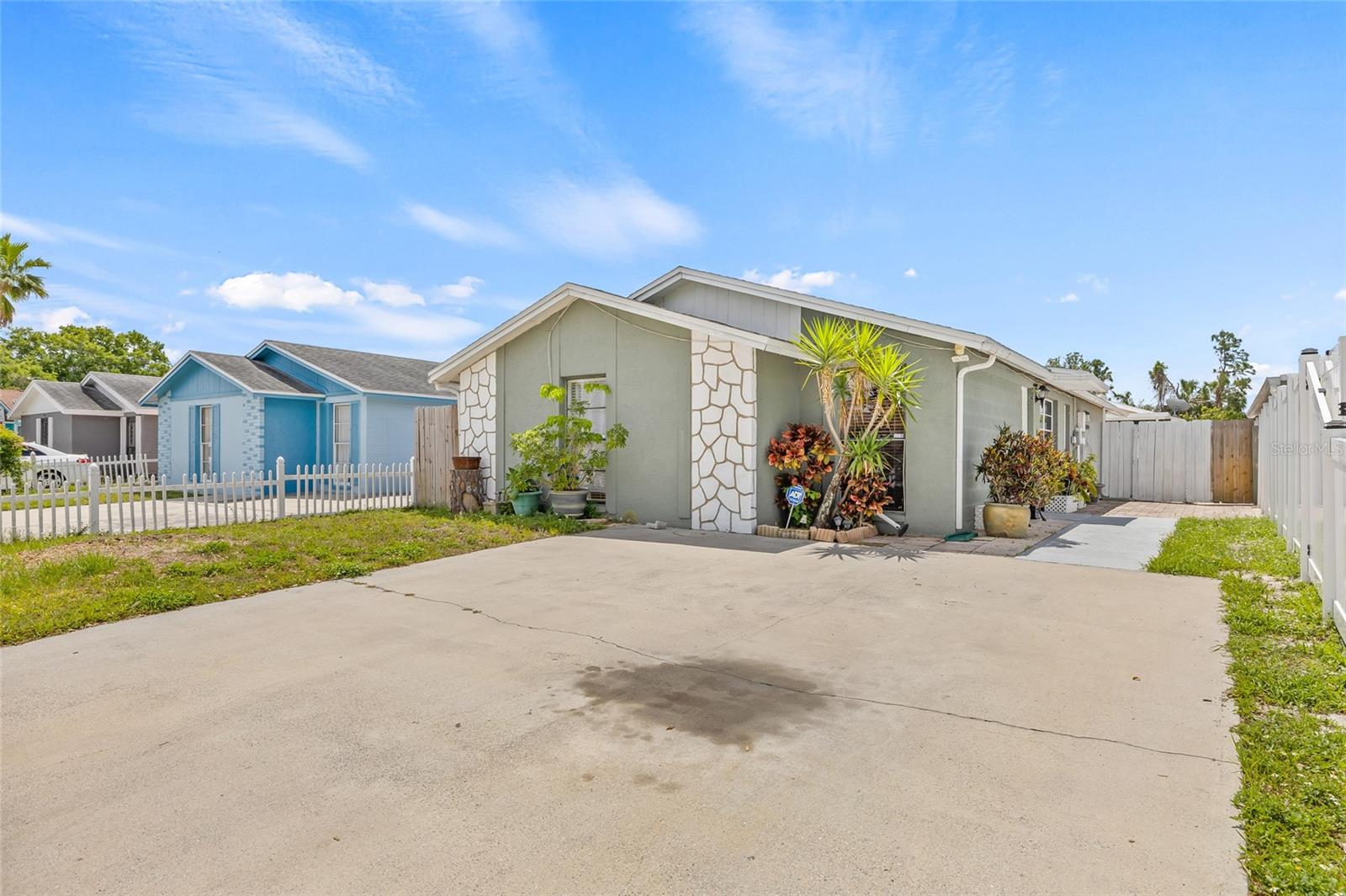 9112 SUFFIELD CT, TAMPA, FL, 33615