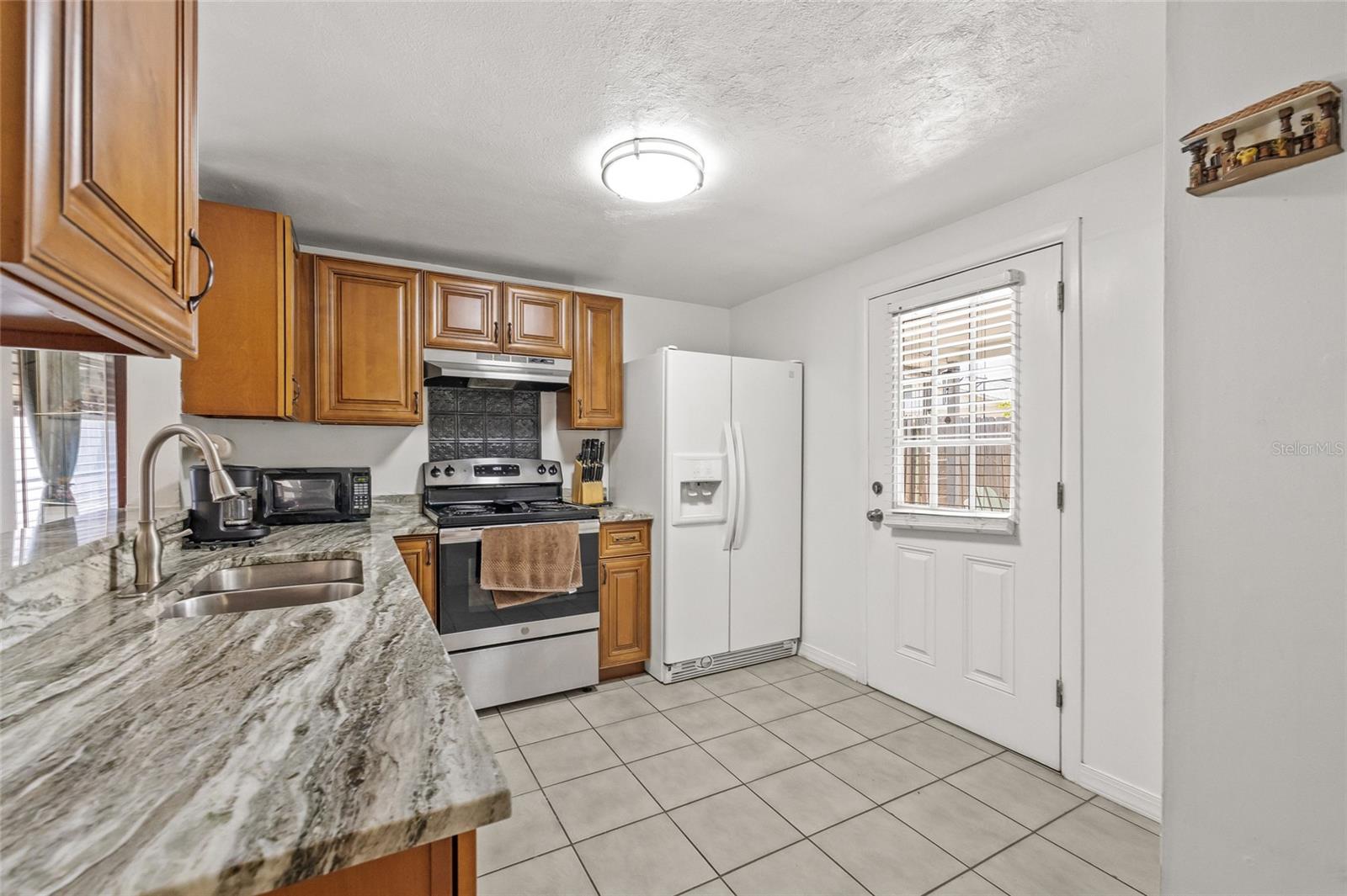 9112 SUFFIELD CT, TAMPA, FL, 33615