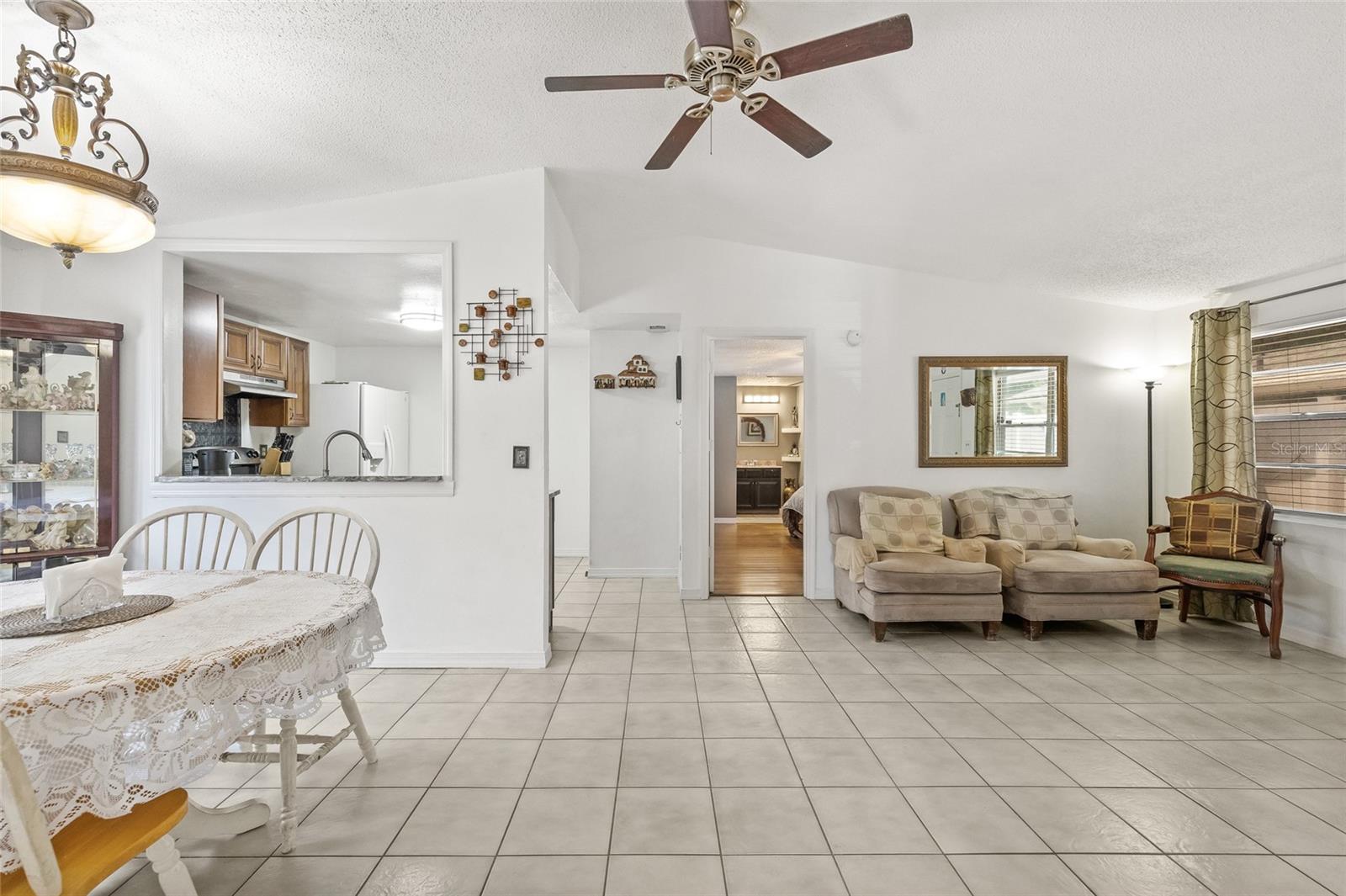 9112 SUFFIELD CT, TAMPA, FL, 33615