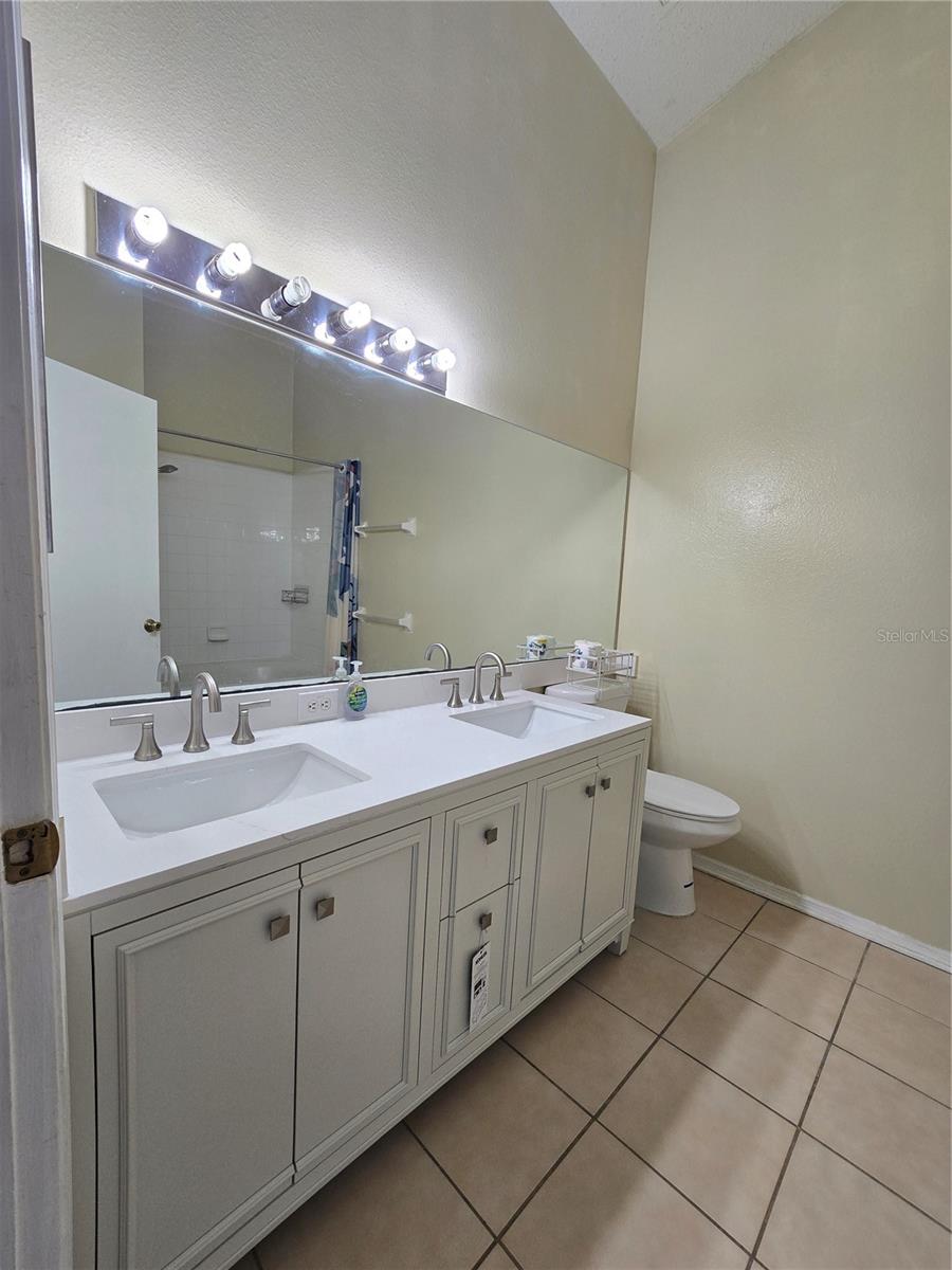 30058 GRANDA HILLS CT, WESLEY CHAPEL, FL, 33543