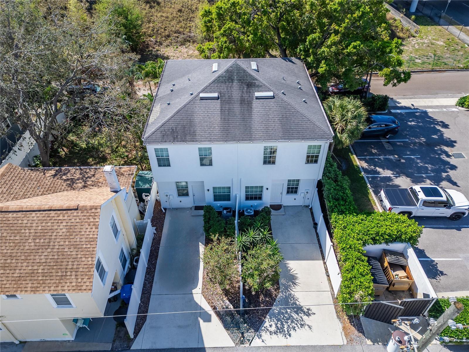 537 DELMAR TER S, ST PETERSBURG, FL, 33701