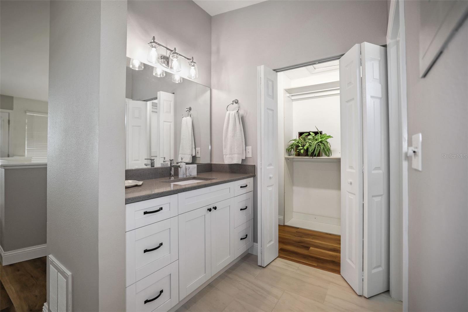 2383 HANOVER DR, DUNEDIN, FL, 34698