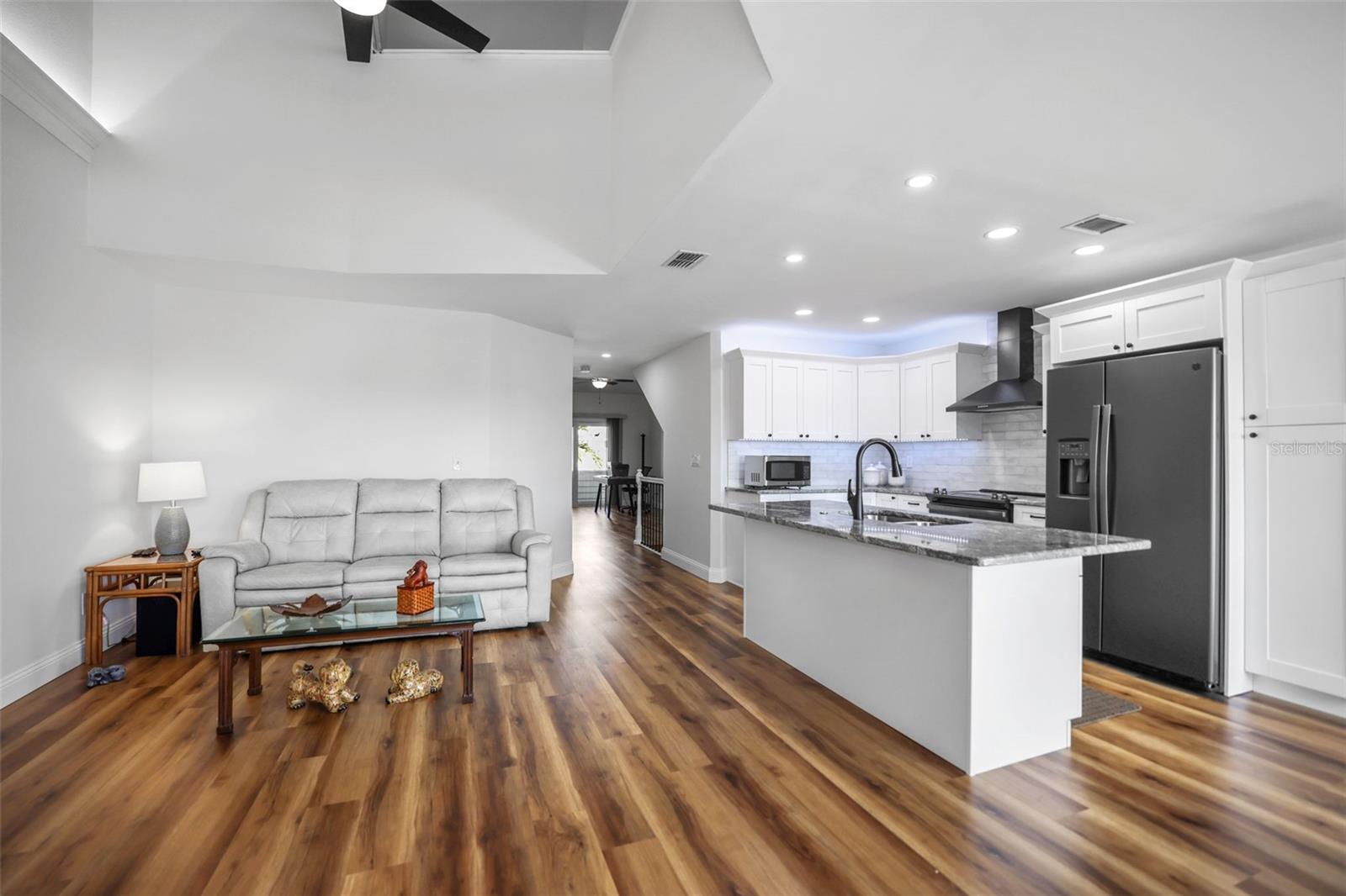 2383 HANOVER DR, DUNEDIN, FL, 34698