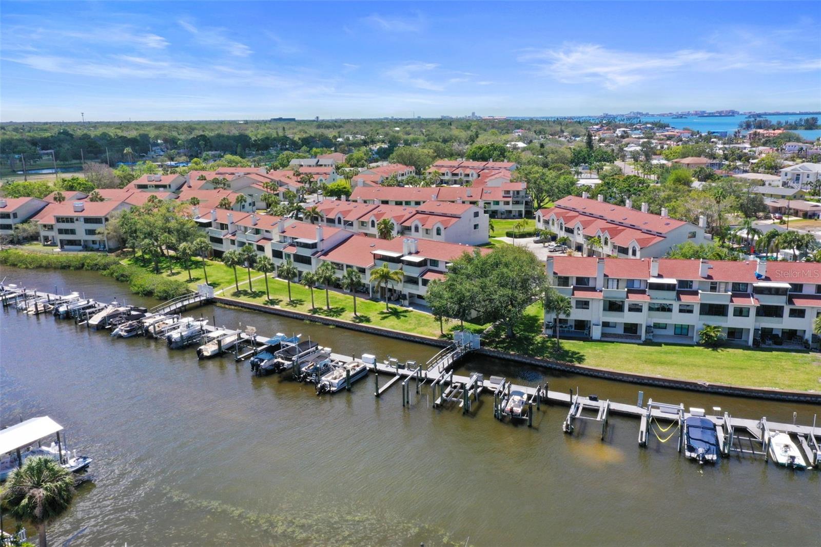 2383 HANOVER DR, DUNEDIN, FL, 34698