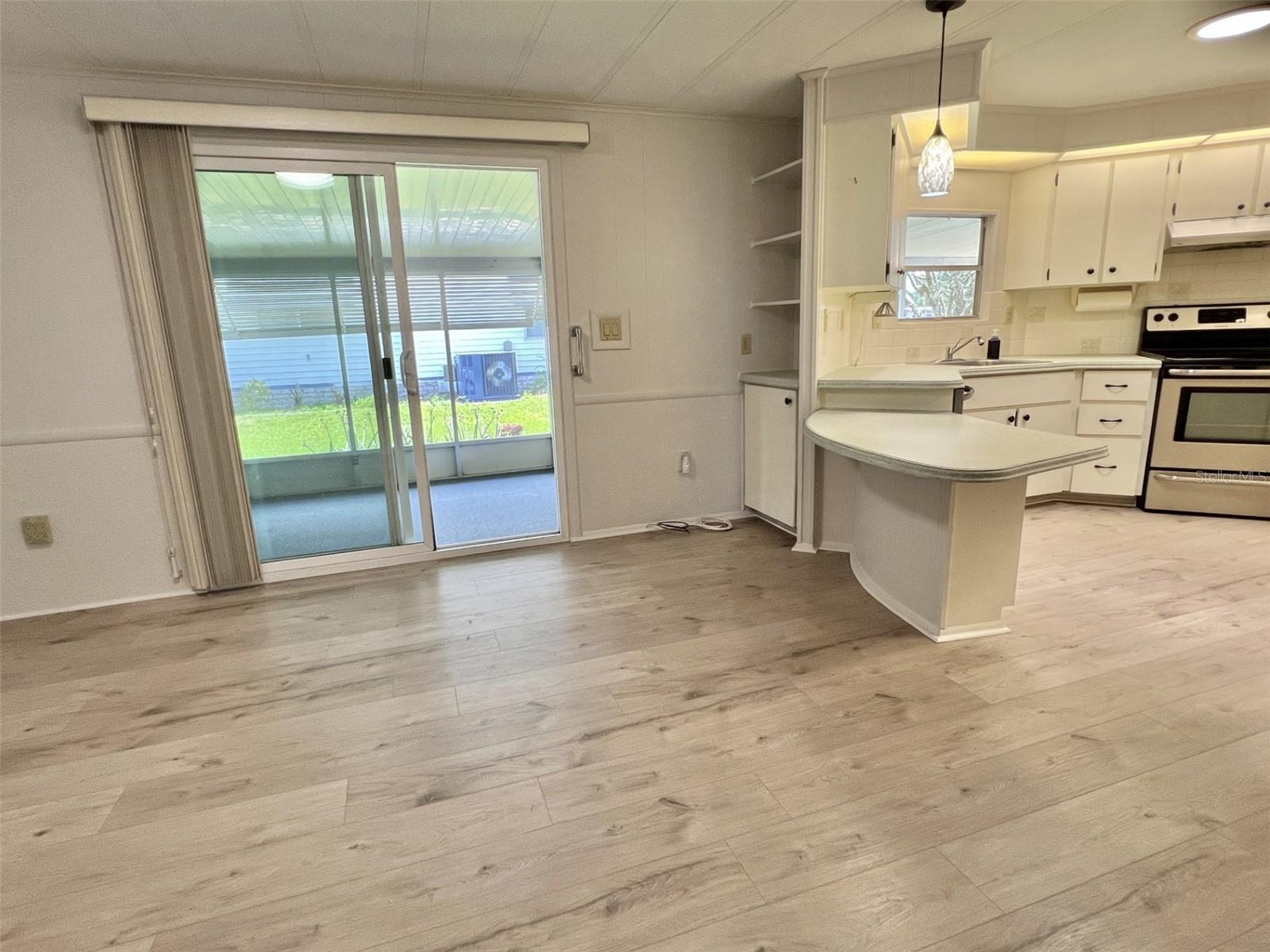 504 HAWTHORNE BLVD, LEESBURG, FL, 34748