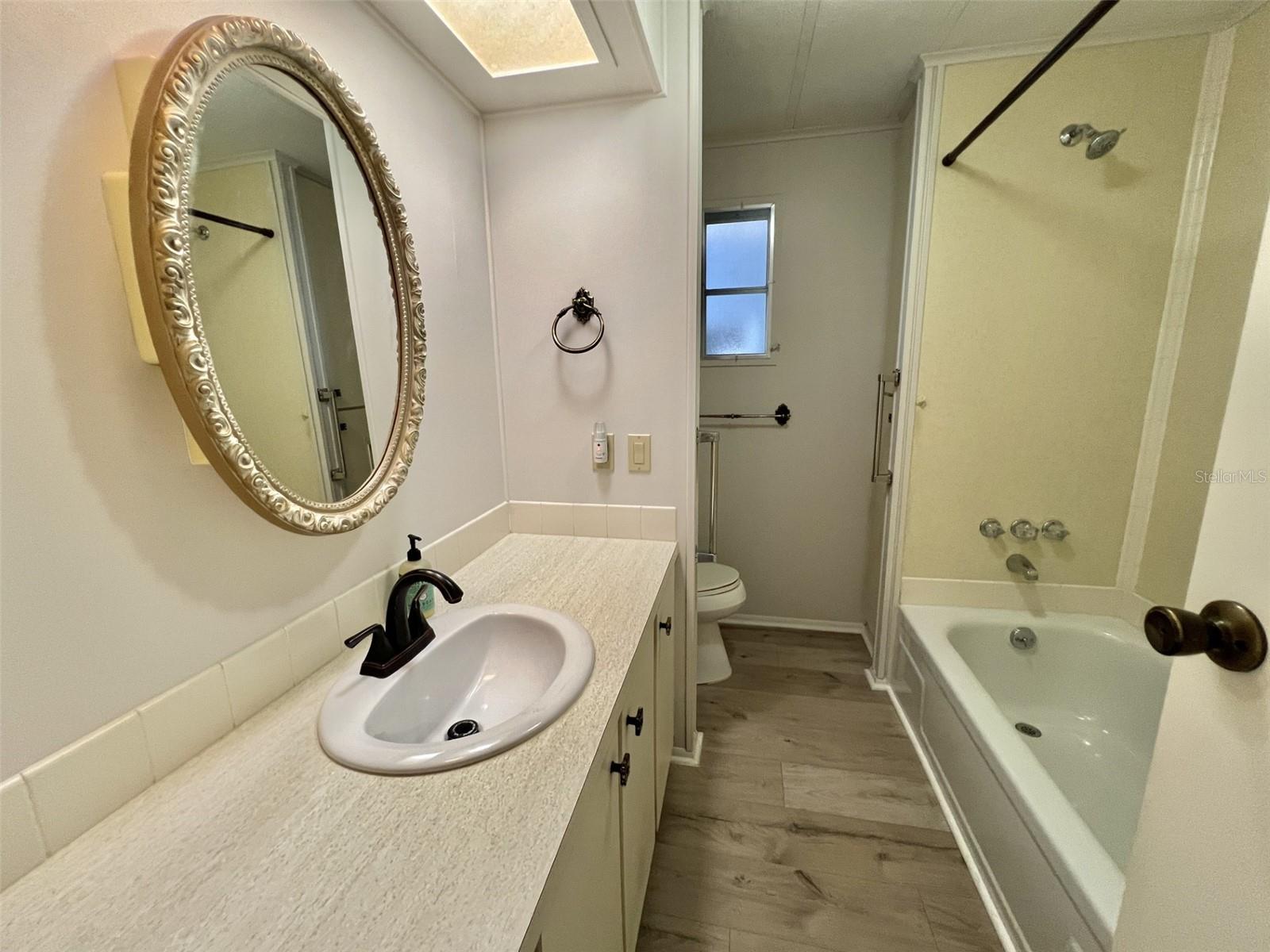 504 HAWTHORNE BLVD, LEESBURG, FL, 34748