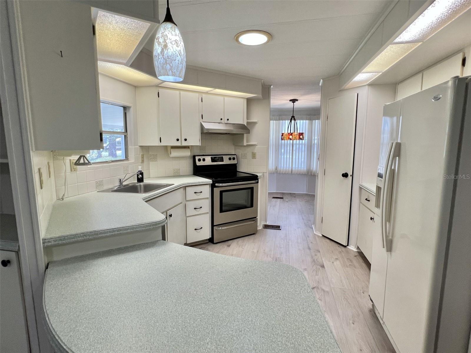 504 HAWTHORNE BLVD, LEESBURG, FL, 34748