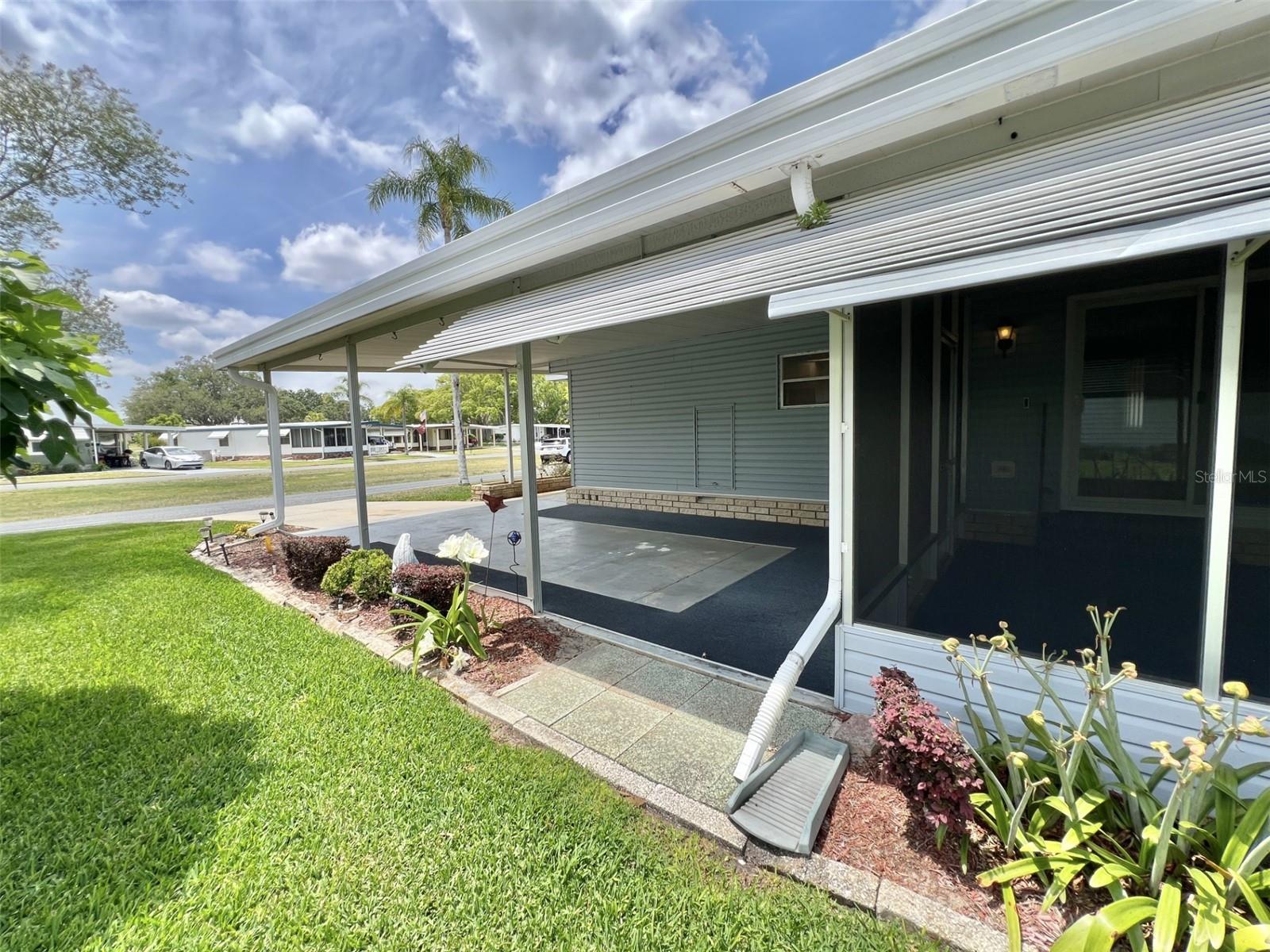 504 HAWTHORNE BLVD, LEESBURG, FL, 34748