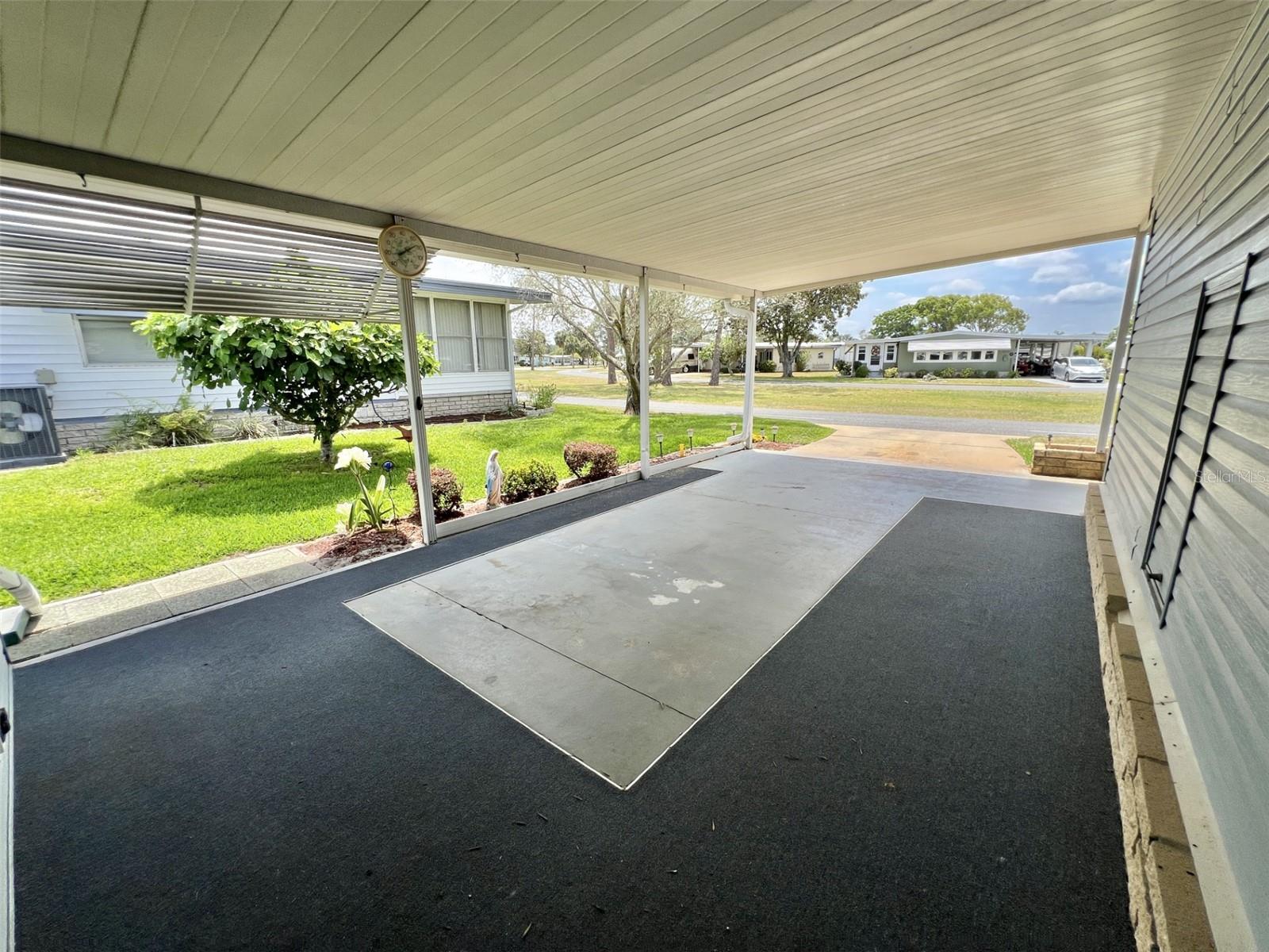 504 HAWTHORNE BLVD, LEESBURG, FL, 34748