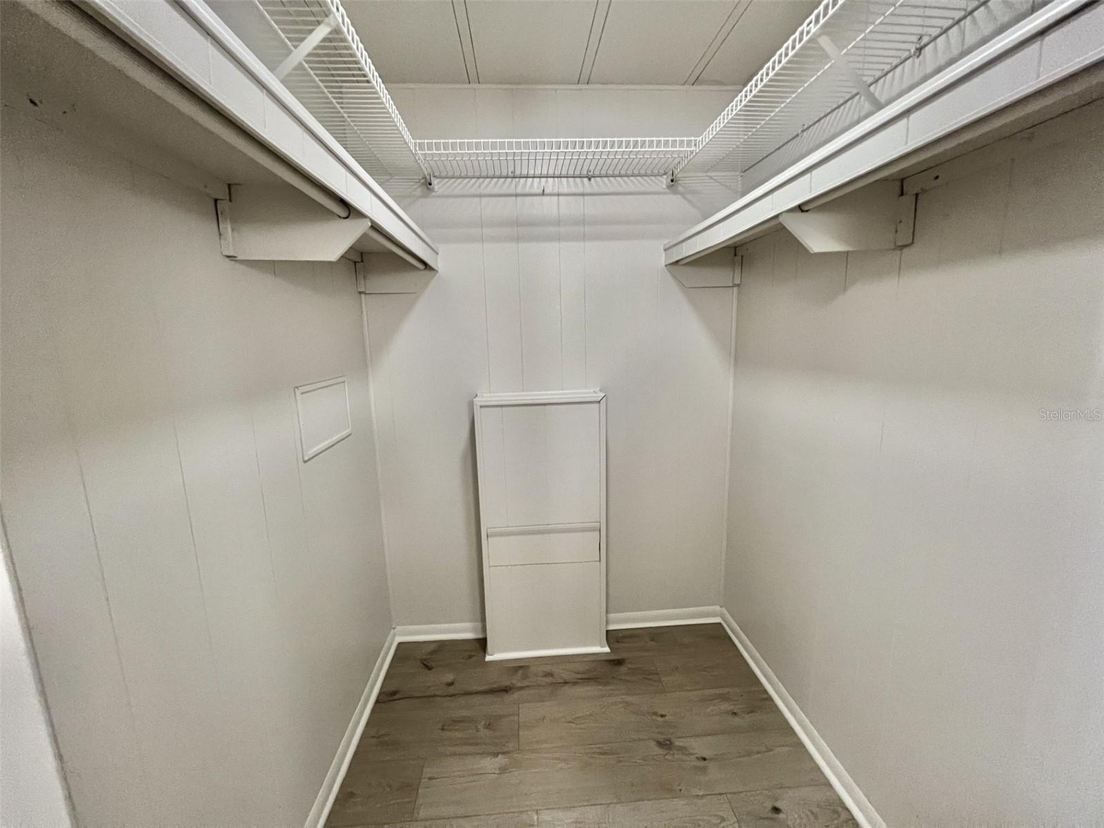 504 HAWTHORNE BLVD, LEESBURG, FL, 34748