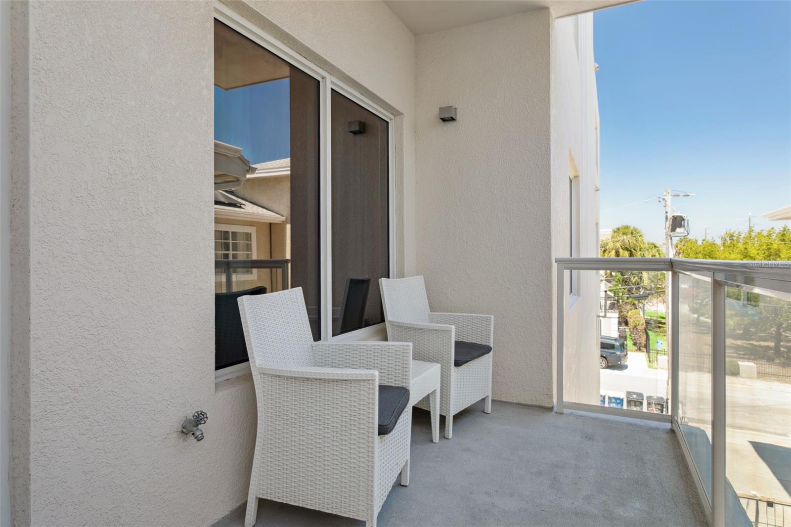 24 AVALON ST #305, CLEARWATER BEACH, FL, 33767