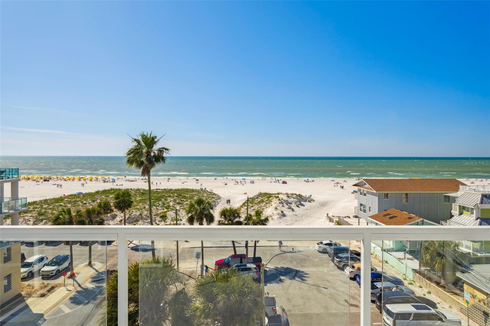 24 AVALON ST #305, CLEARWATER BEACH, FL, 33767