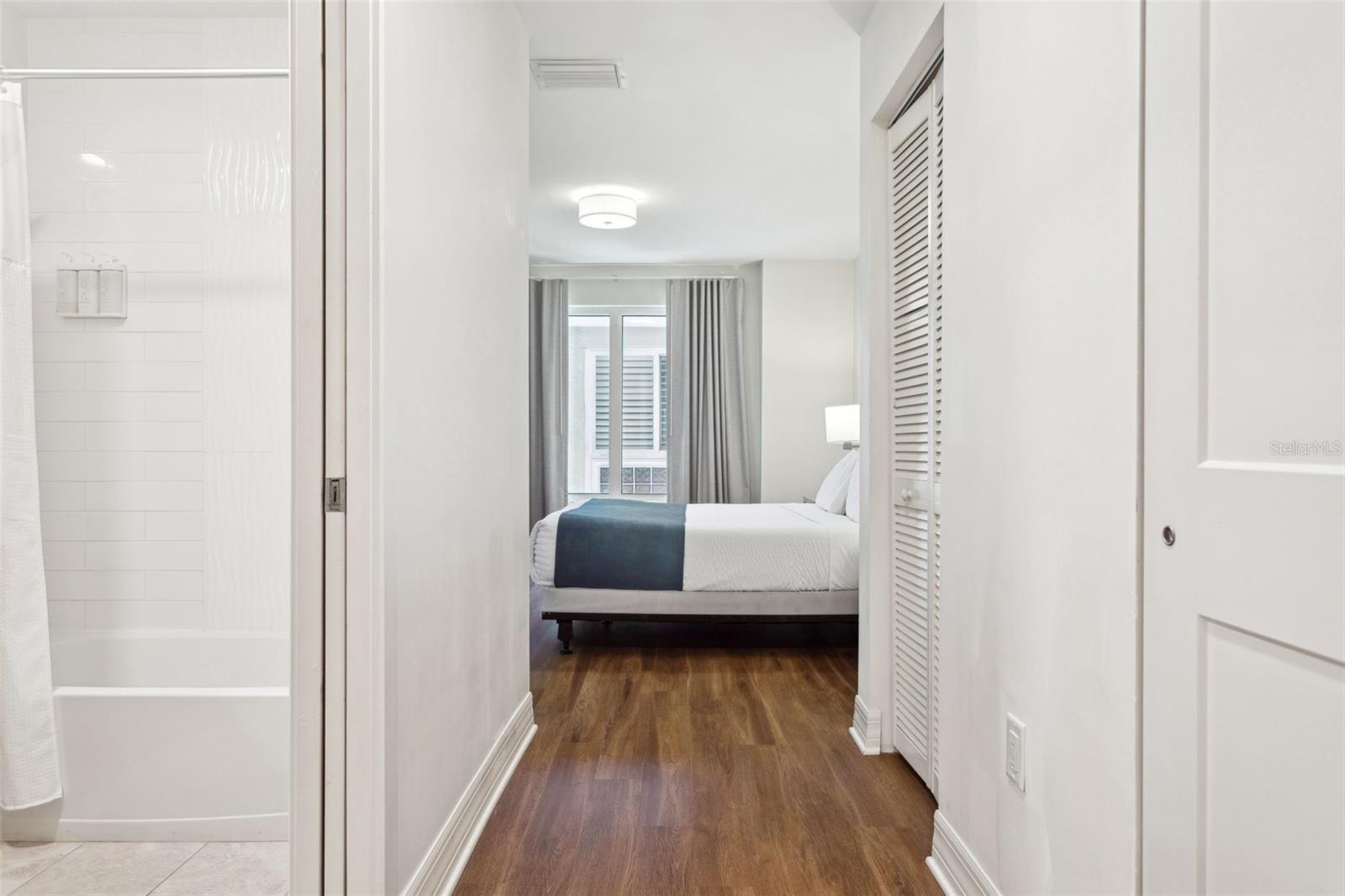 24 AVALON ST #305, CLEARWATER BEACH, FL, 33767