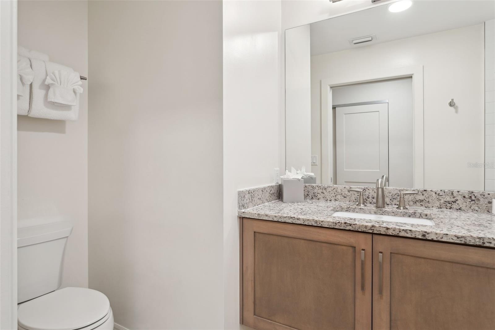 24 AVALON ST #305, CLEARWATER BEACH, FL, 33767