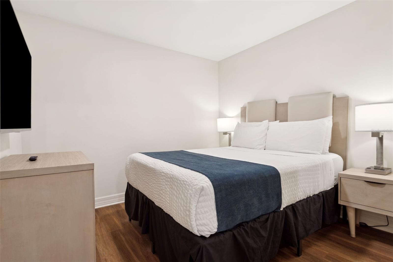 24 AVALON ST #305, CLEARWATER BEACH, FL, 33767