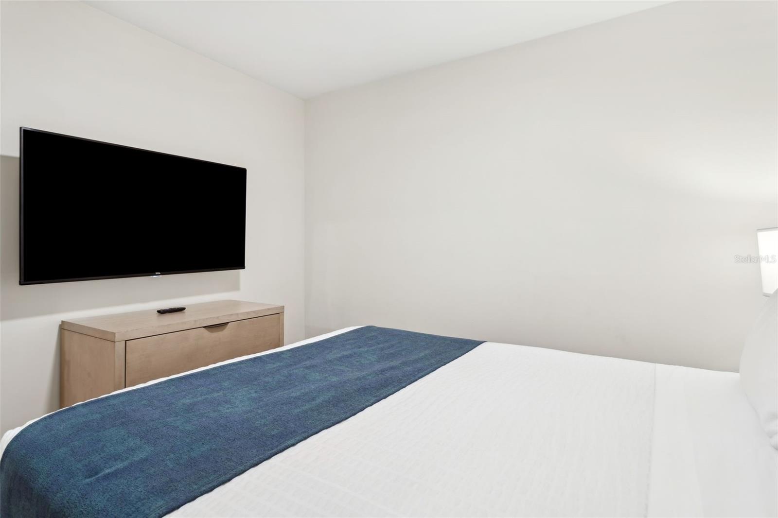 24 AVALON ST #305, CLEARWATER BEACH, FL, 33767